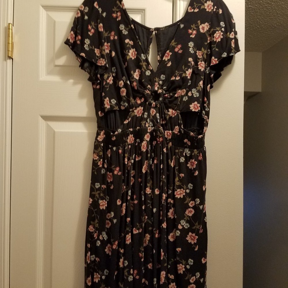 Mini dress with cut-outs